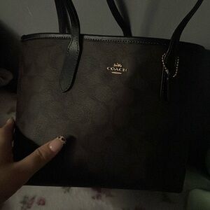 Coach mini tote bag! 🫦